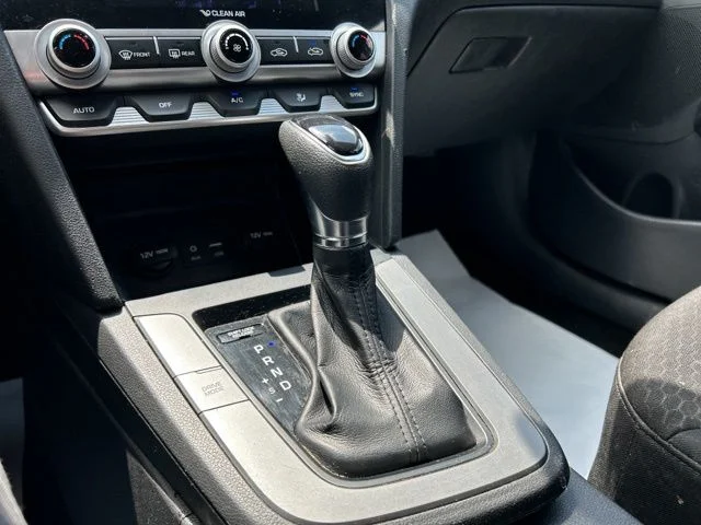 Used 2020 Gray Hyundai SEL image 33