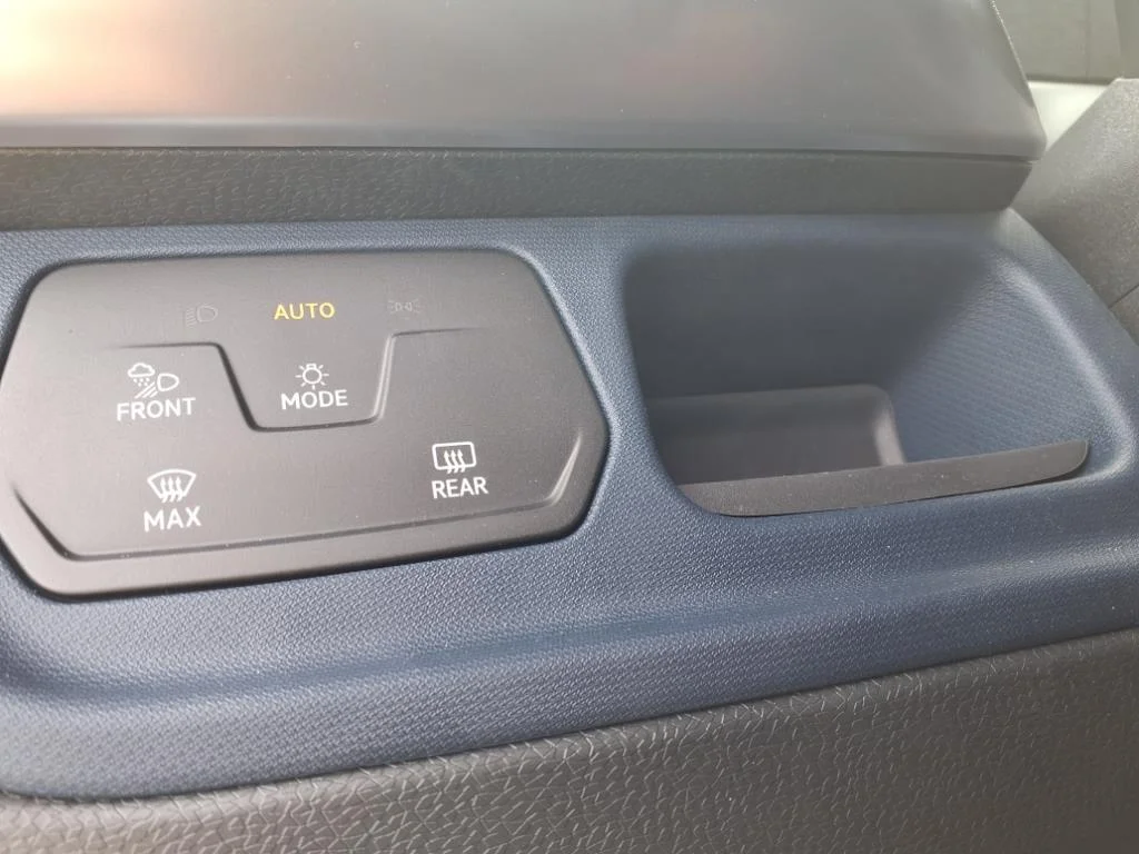 2025 Volkswagen ID. Buzz PRO S - Photo 16