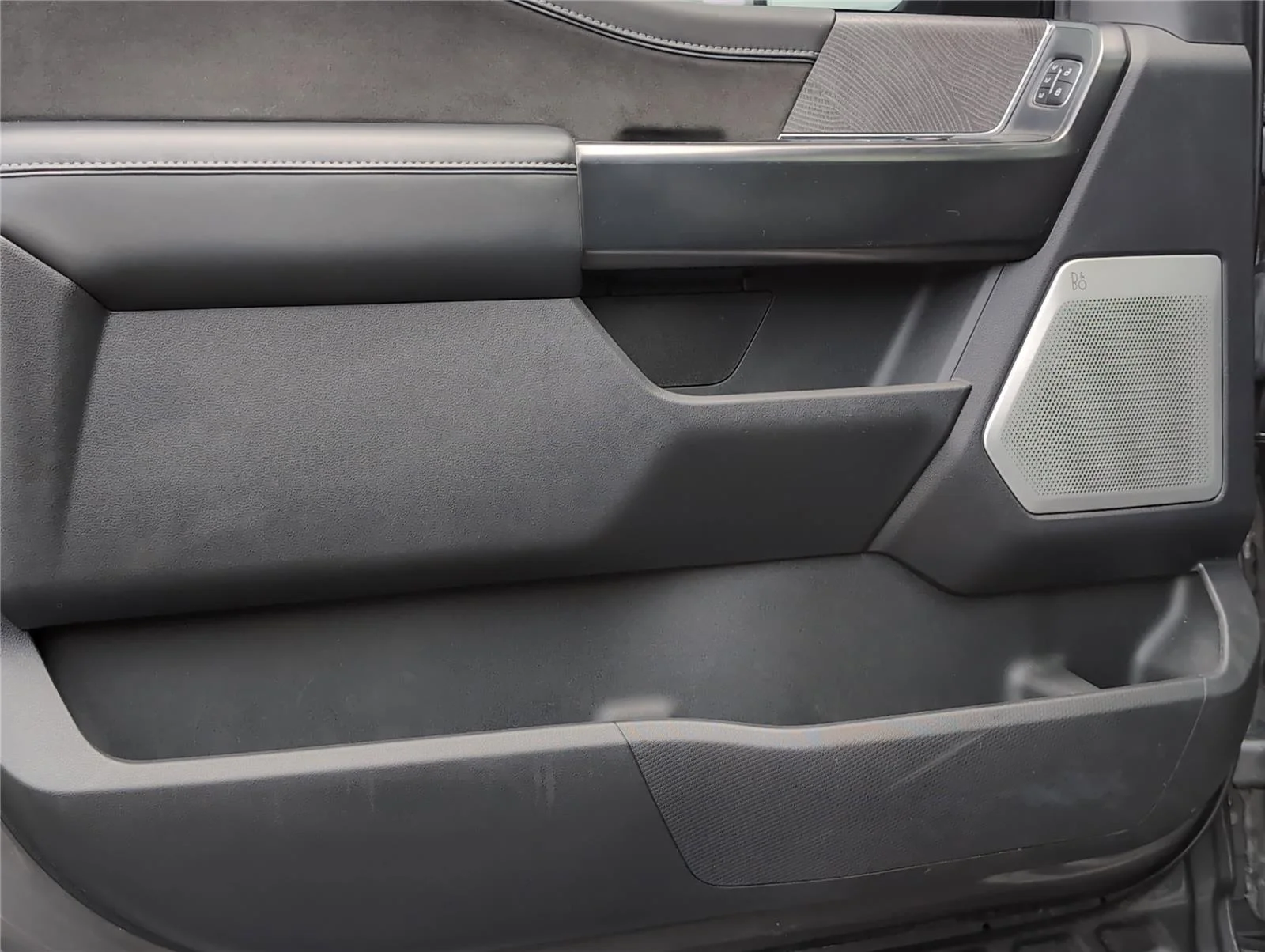 Used 2023 Carbonized Gray Ford Platinum image 16