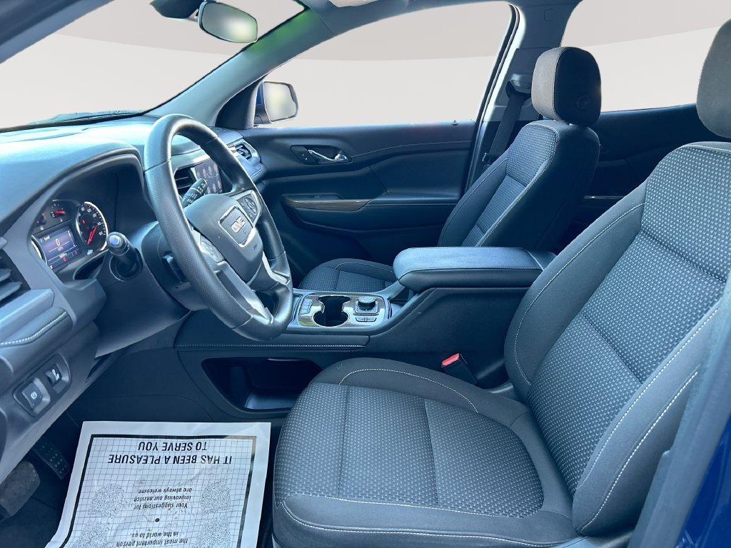 Used 2023 Blue GMC SLE image 22