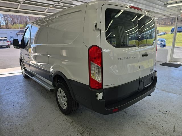 Used 2024 White Ford Base image 3