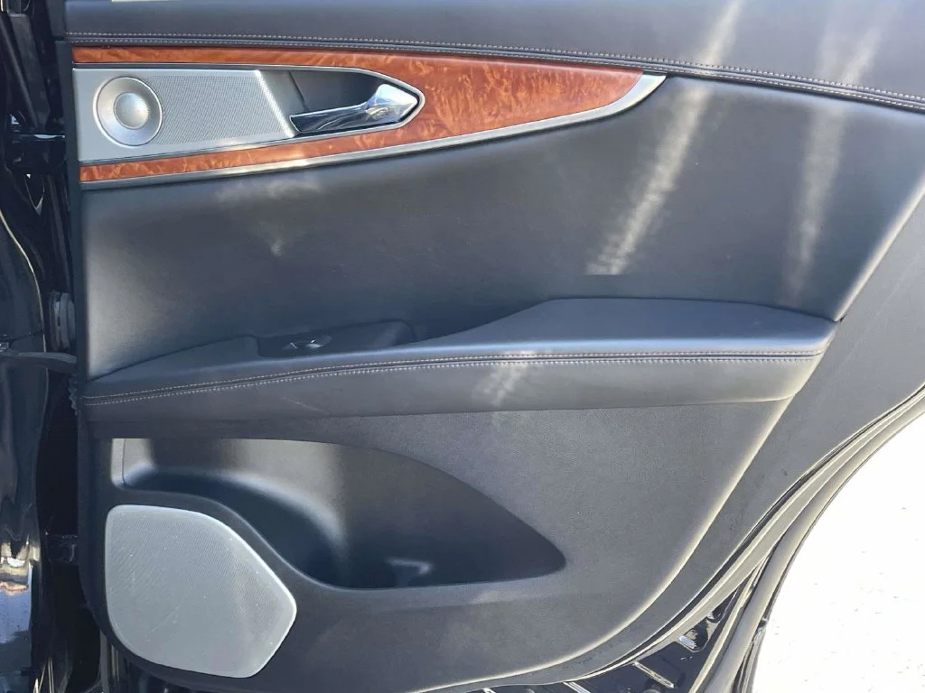 Used 2019 Black Lincoln Black Label image 19