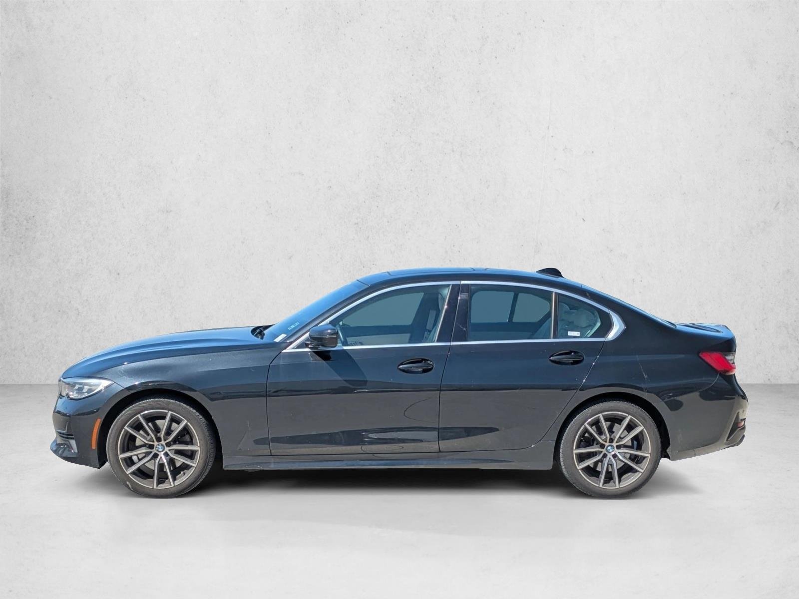 Used 2021 Black Sapphire Metallic BMW 330i xDrive image 8