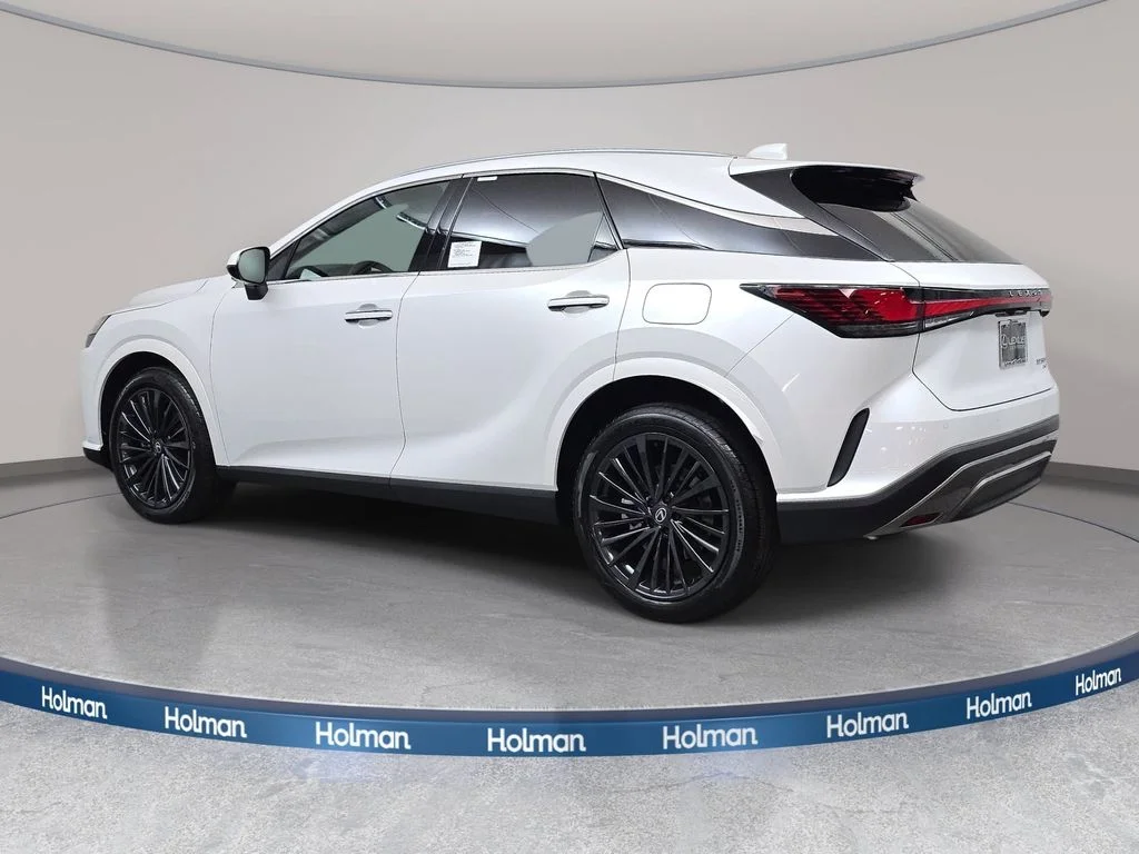 New 2026 Eminent White Pearl Lexus PREMIUM image 7