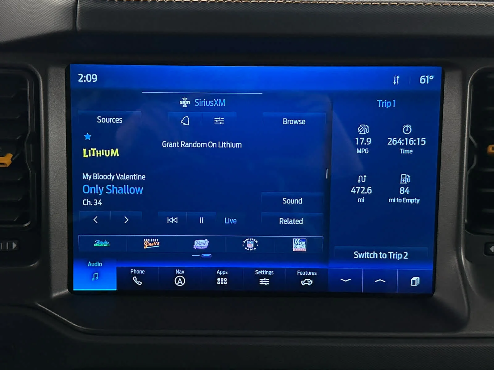 Used 2024 Azure Gray Metallic Tri-Coat Ford Badlands image 31
