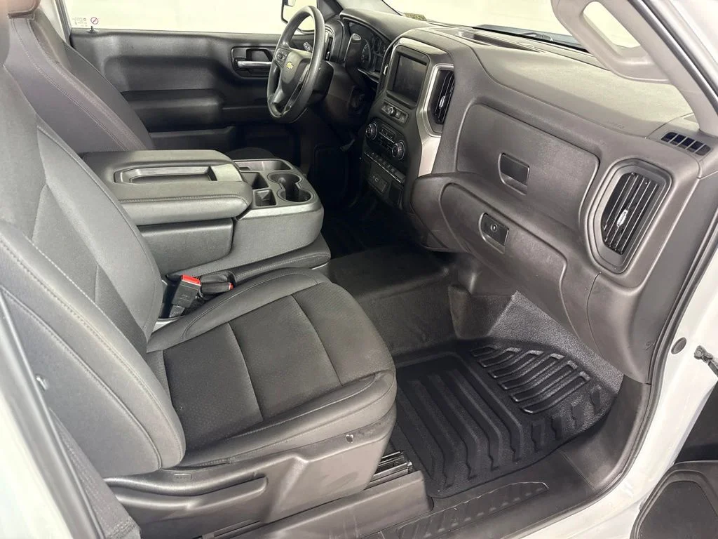Used 2025 White Chevrolet WT image 20