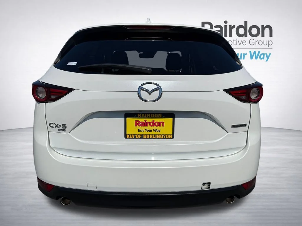 Used 2021 Snowflake White Pearl Mica Mazda Grand Touring image 6