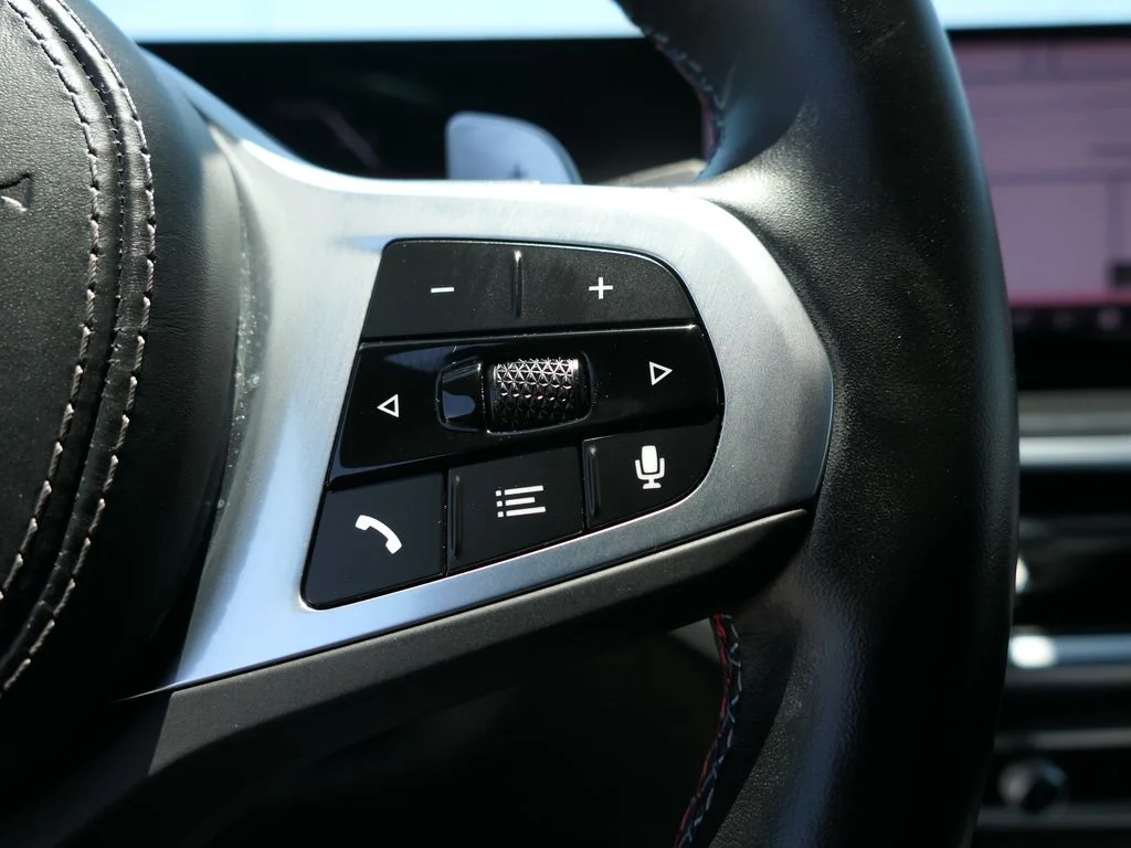 Used 2025 Brooklyn Grey Metallic BMW M60i image 14