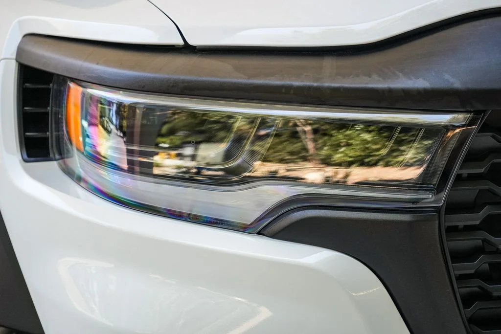 New 2026 Bright White Clear-Coat Exterior Paint RAM RHO image 9