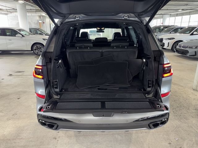 2026 BMW X7 M60i - Photo 15