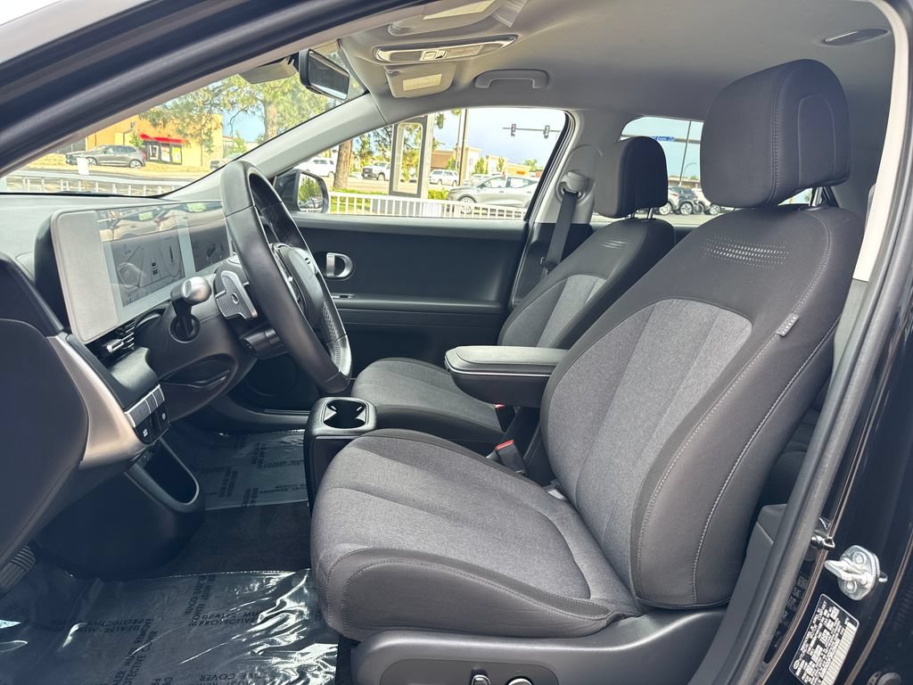 Used 2024 Abyss Black Hyundai SEL image 9