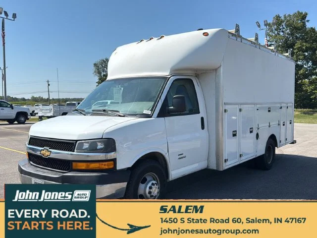 2018 Chevrolet Express Cutaway