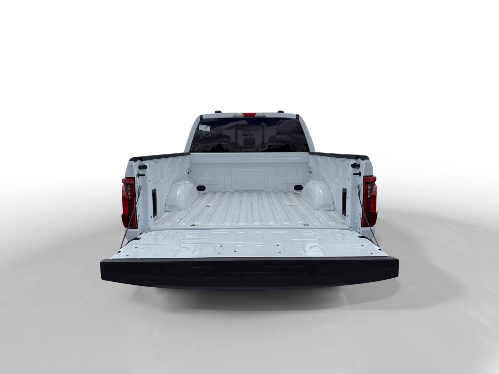 New 2026 OXFORD WHITE Ford XLT image 17