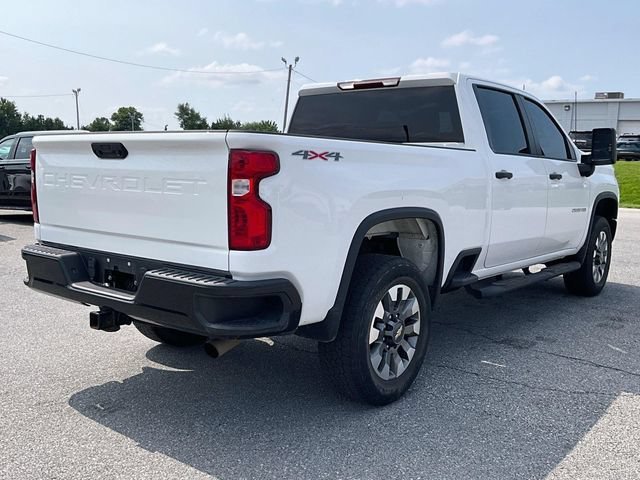Used 2022 Summit White Chevrolet Custom image 5