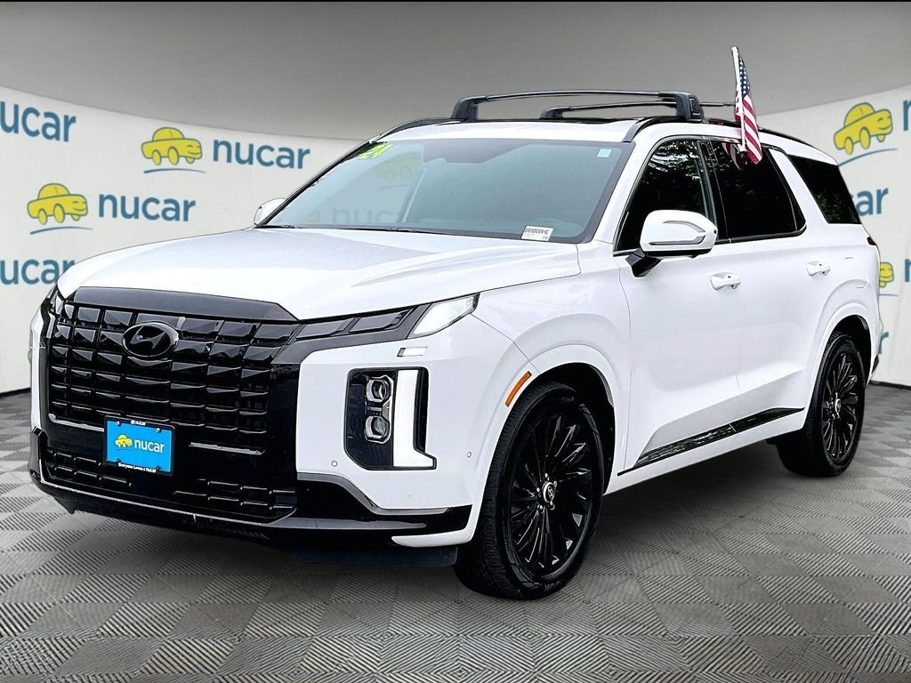 Used 2024 White Hyundai Calligraphy Night Edition image 3