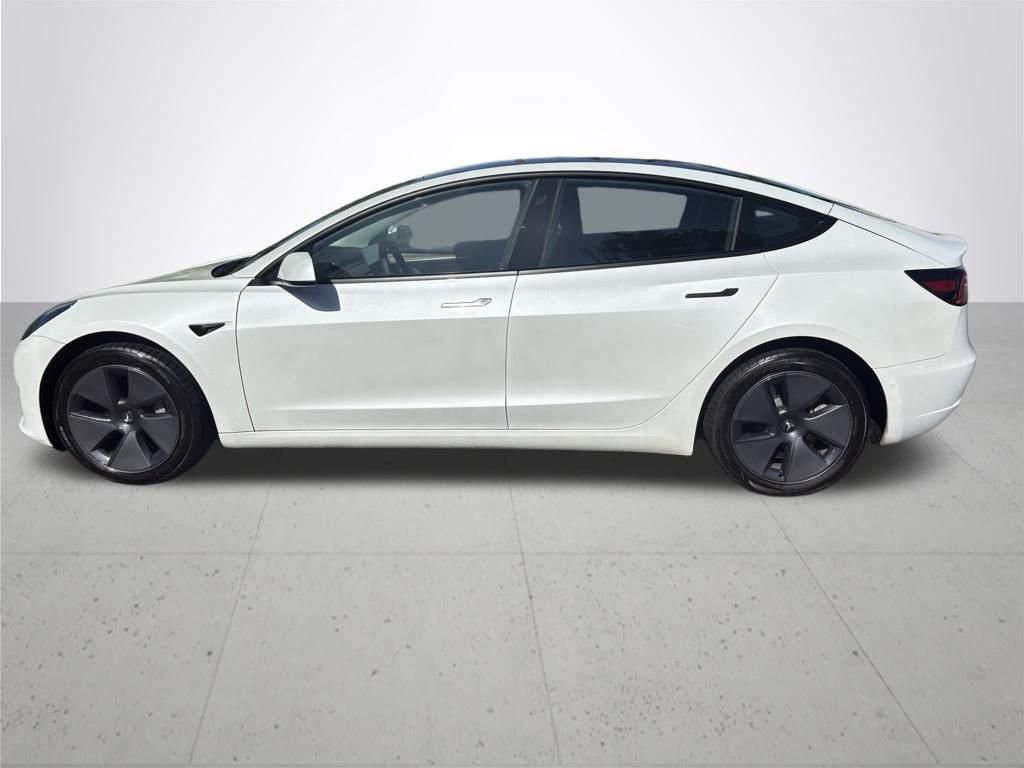 Used 2022 Pearl White Multi-Coat Tesla Long Range image 9