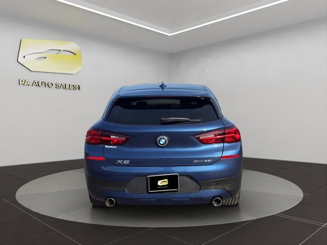 Used 2022 Phytonic Blue Metallic BMW xDrive28i image 6