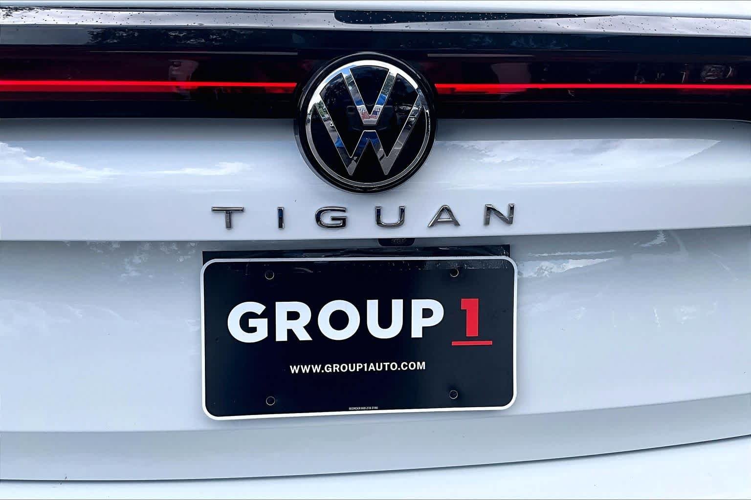 New 2026 Pure White Volkswagen 2.0T SE image 15