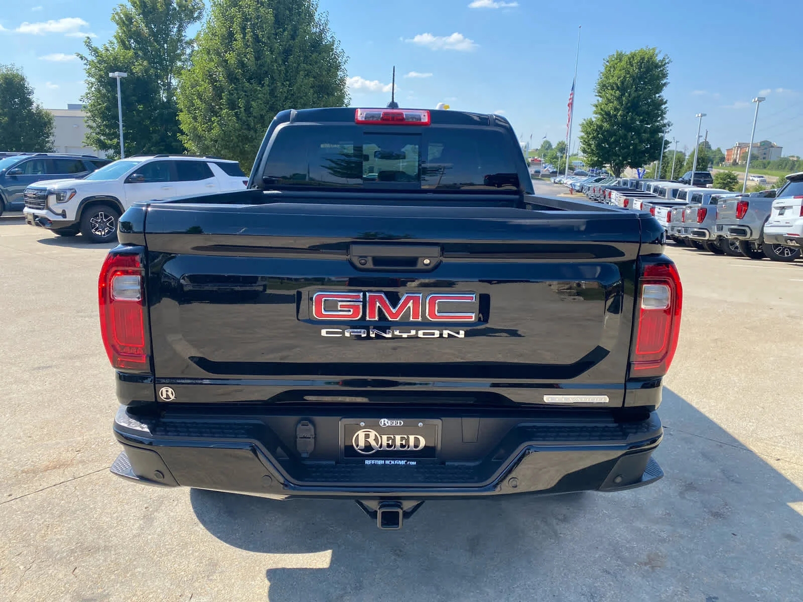 New 2026 Sterling Metallic GMC Elevation image 4