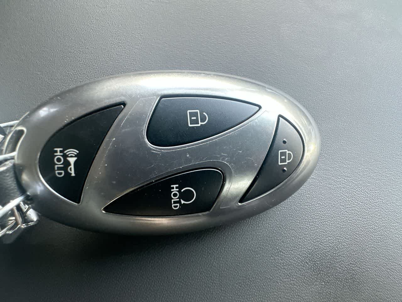 New 2026 Shimmering Silver Hyundai SEL FWD image 28