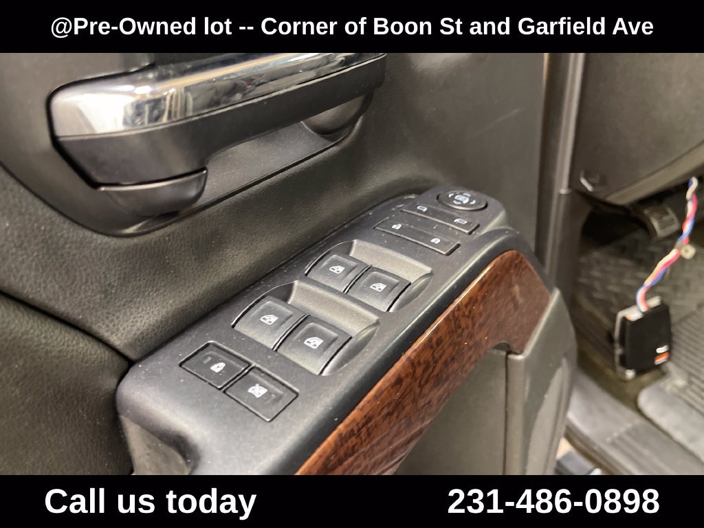 Used 2015 Brown GMC SLE image 16