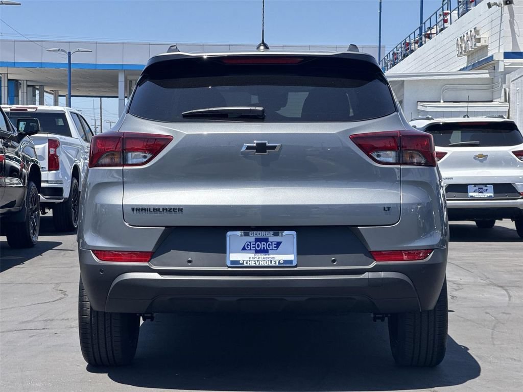 2026 Chevrolet Trailblazer LT - Photo 6