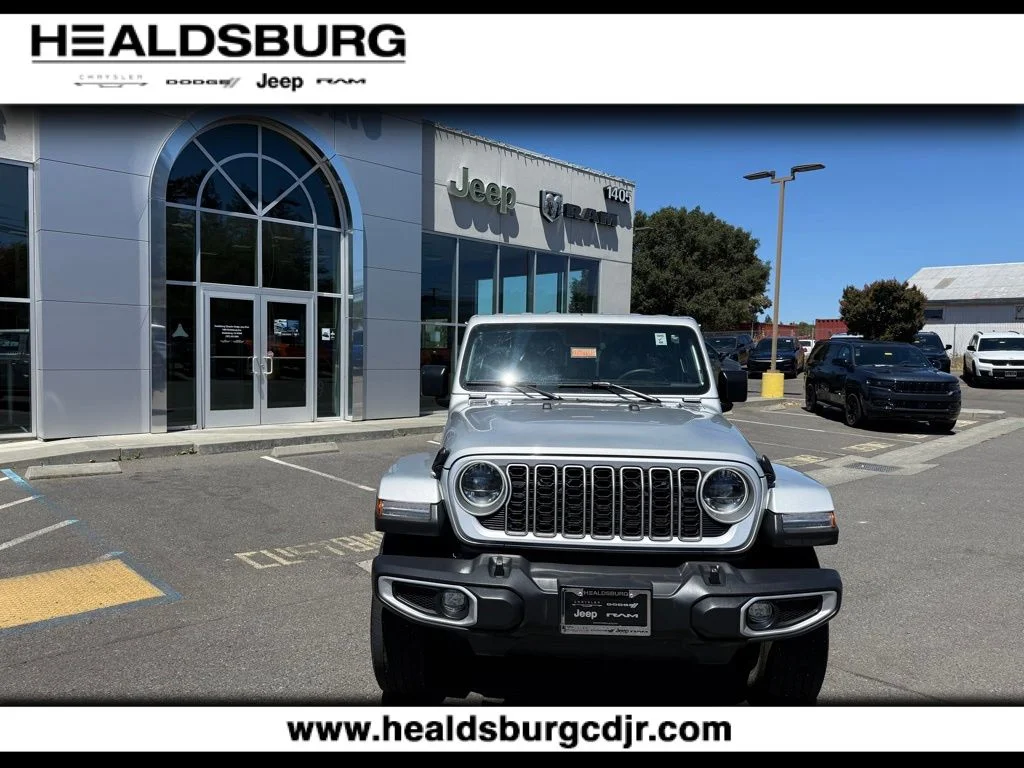 2024 Jeep Wrangler 4-Door Sahara - Photo 8