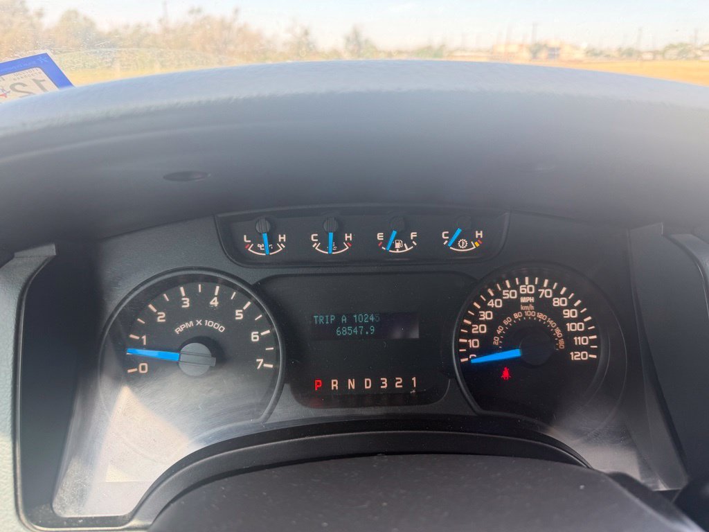 Used 2014 Oxford White Ford XL image 16