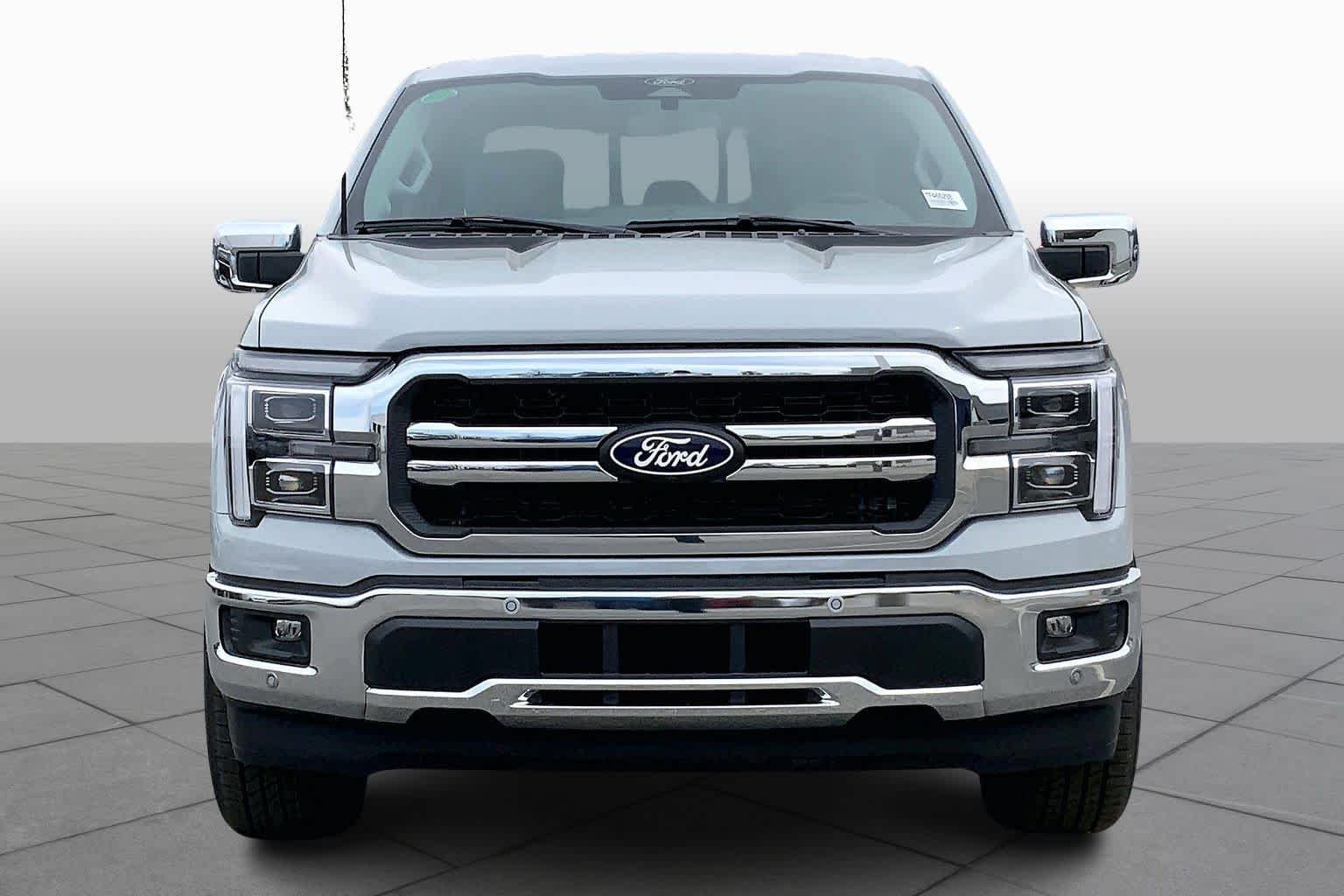 Used 2026 Avalanche Ford LARIAT image 3