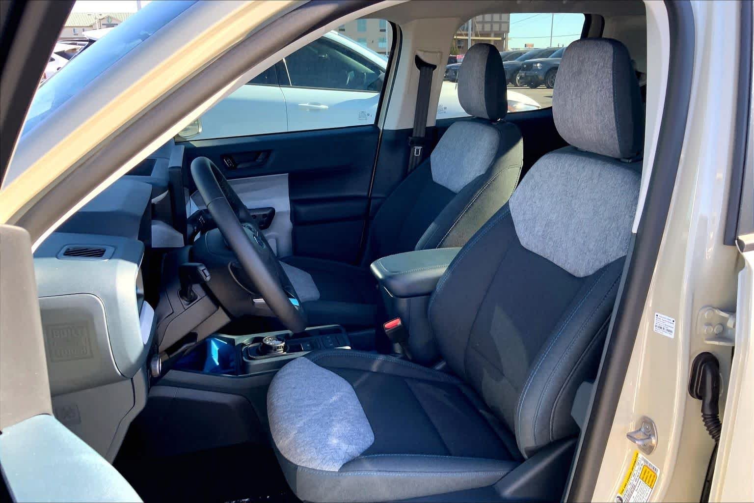 2025 Ford Maverick XLT - Photo 7