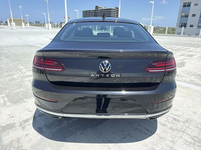 Used 2021 Black Volkswagen 2.0T SE image 24