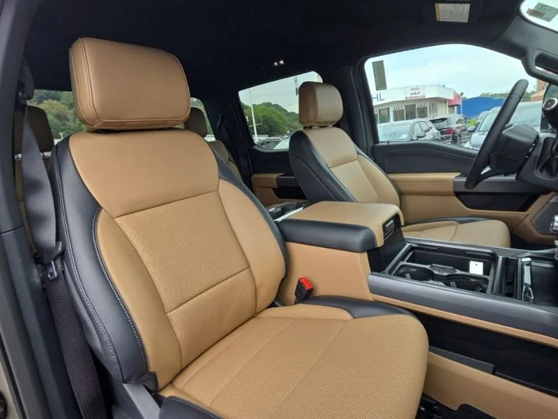 New 2026 Gray Ford Lariat image 17