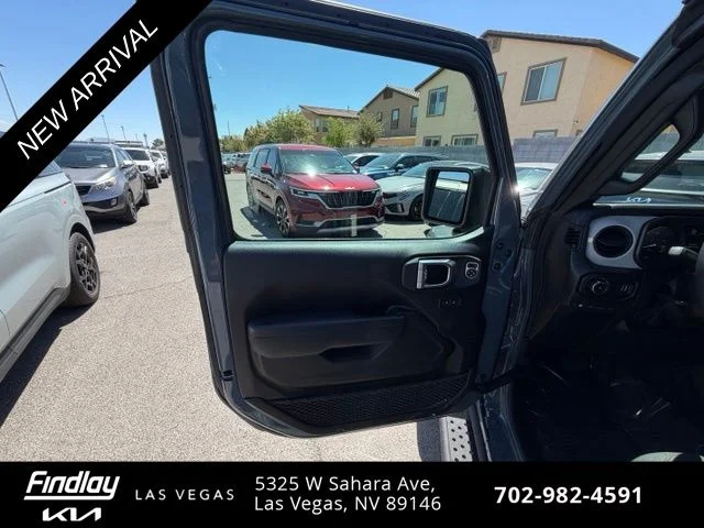 Used 2024 Gray Jeep Sport S 4xe image 9