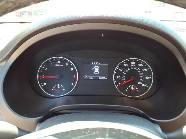 Used 2021 Orange Kia S image 21