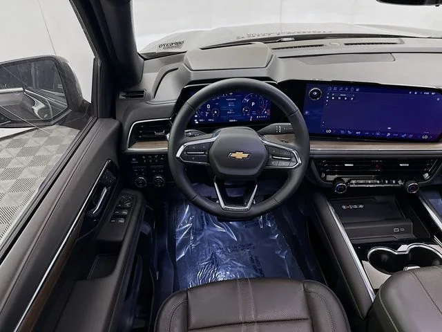 Used 2025 Black Chevrolet High Country image 26