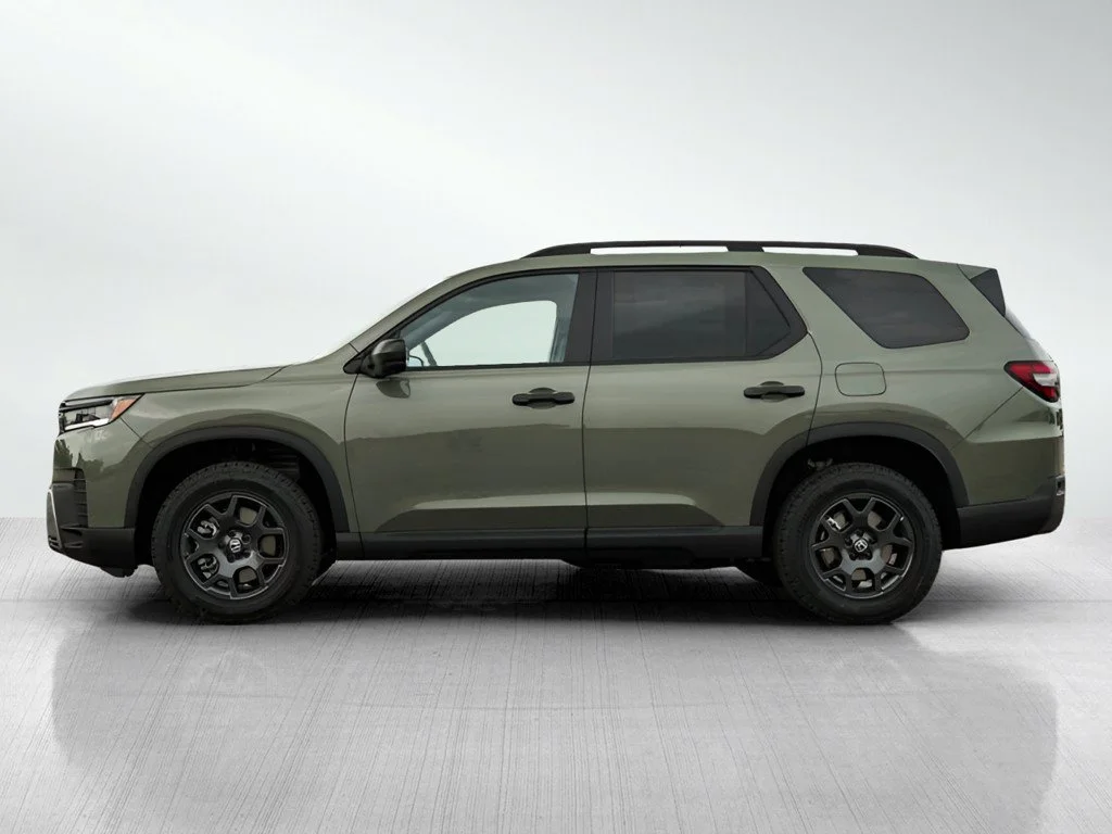 New 2026 Ash Green Metallic Honda TrailSport image 4