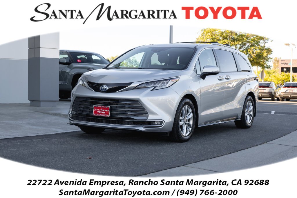 2022 Toyota Sienna Limited