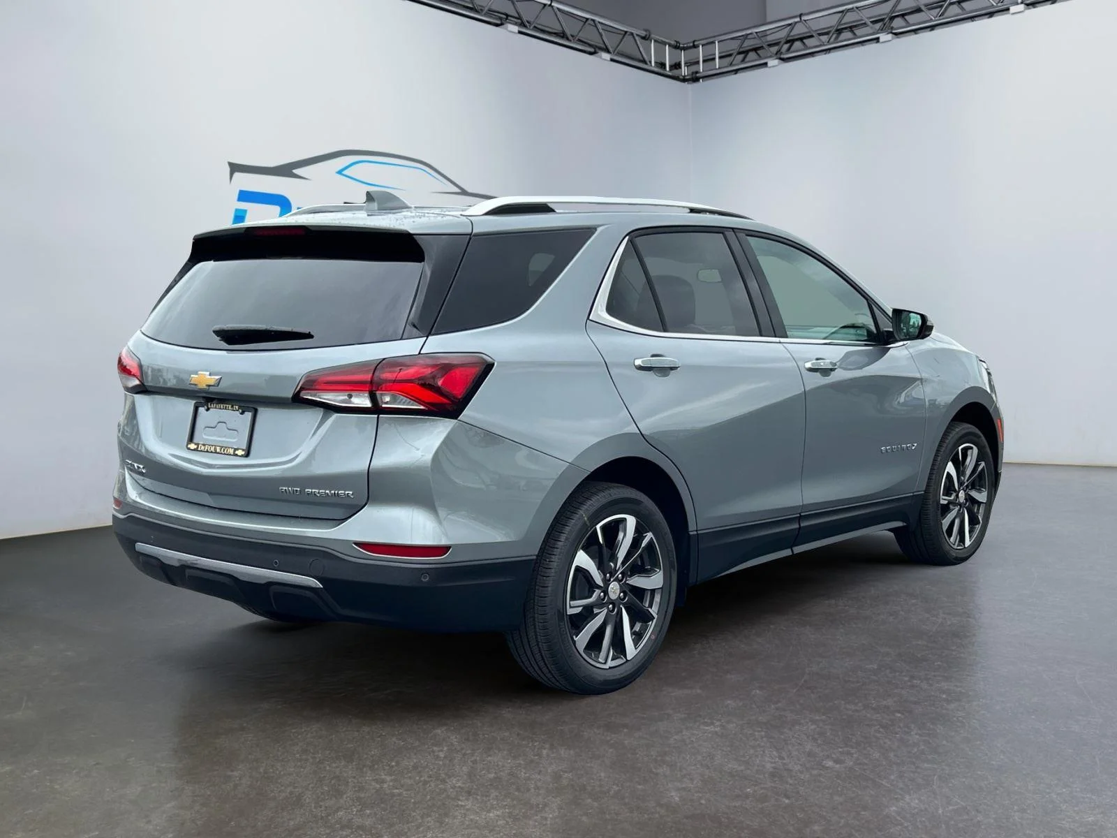 Used 2024 Sterling Gray Metallic Chevrolet Premier image 3