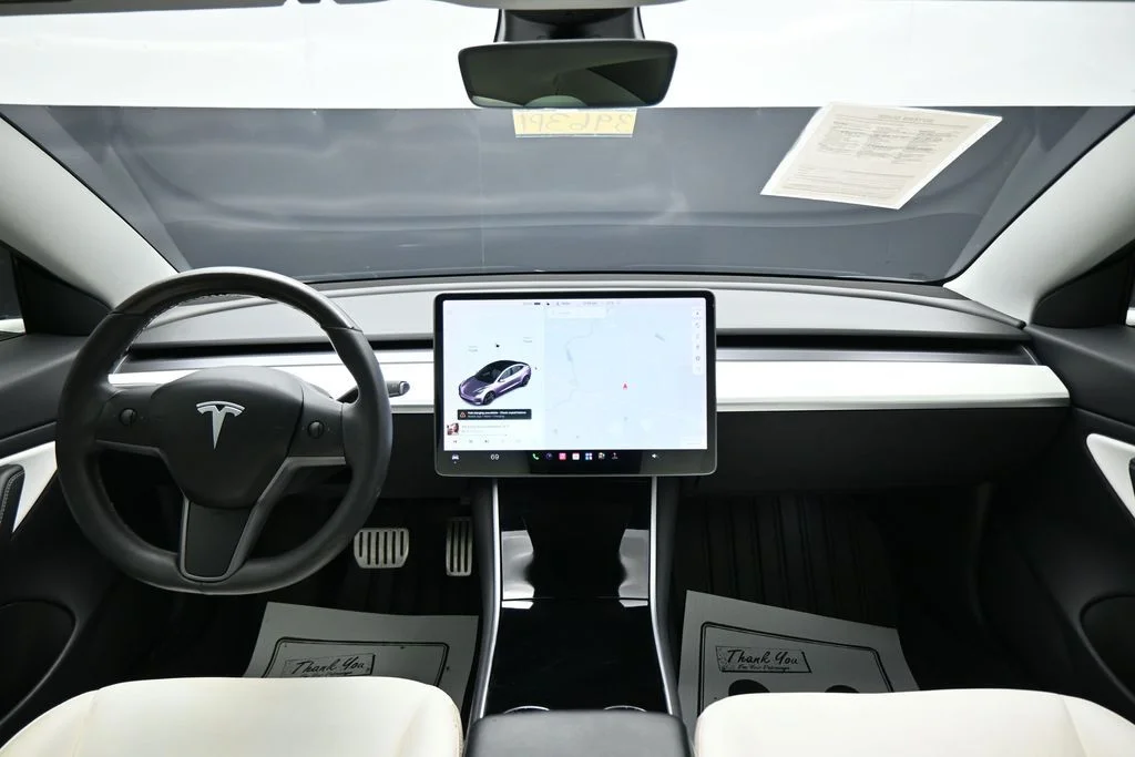 Used 2020  Tesla Performance image 14