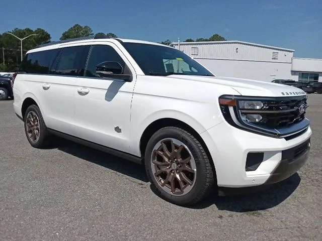 New 2027 Star White Metallic Tri-Coat Ford MAX King Ranch® image 1