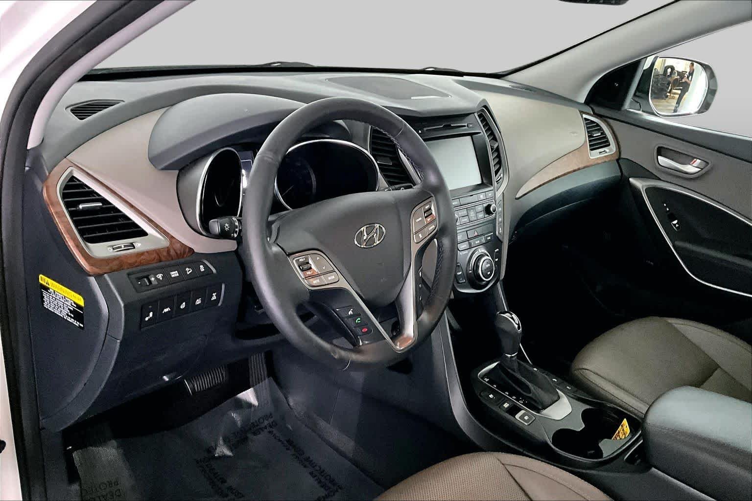 Used 2017 Monaco White Hyundai Limited Ultimate image 18