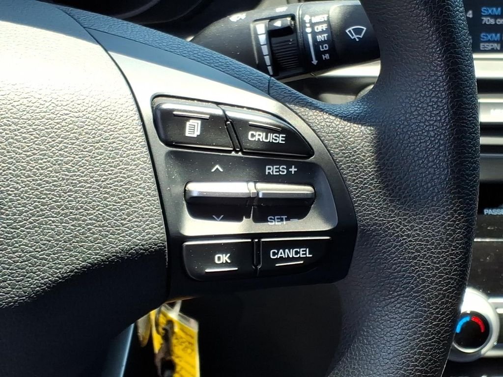 Used 2020 Quartz White Pearl Hyundai SEL image 16