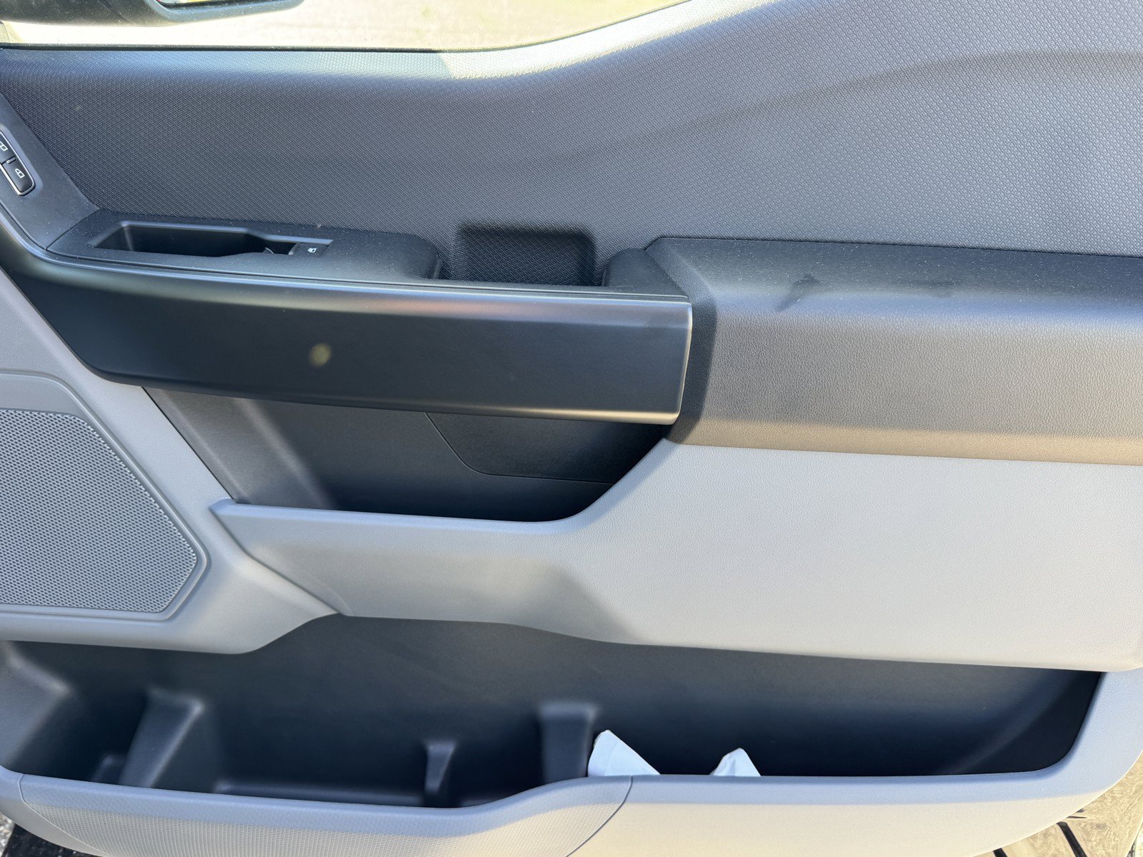 New 2026 Agate Black Metallic Ford XL image 12