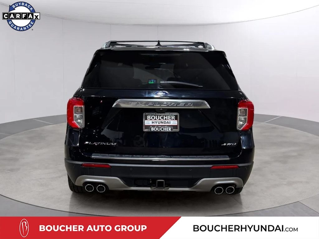 Used 2021 Black Metallic Ford Platinum image 4