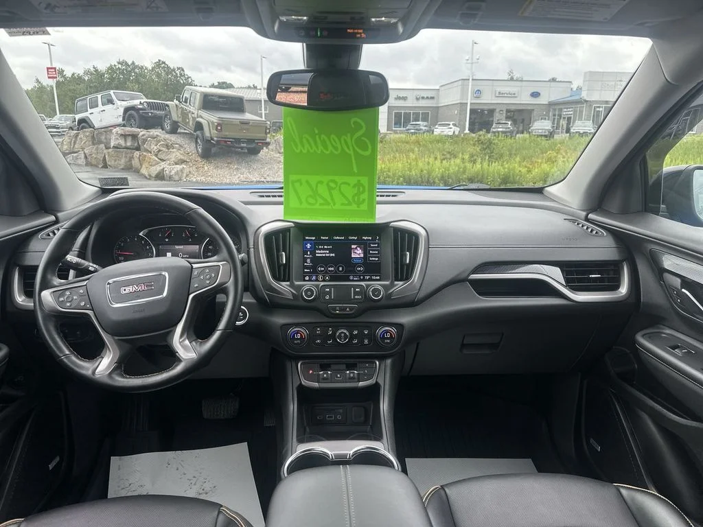 Used 2024 Blue GMC AT4 image 10