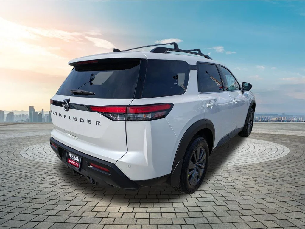 New 2026 Everest White Pearl Tricoat Nissan SV image 4