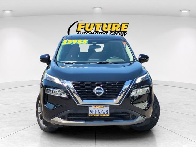 Used 2023 Black Nissan SV image 2