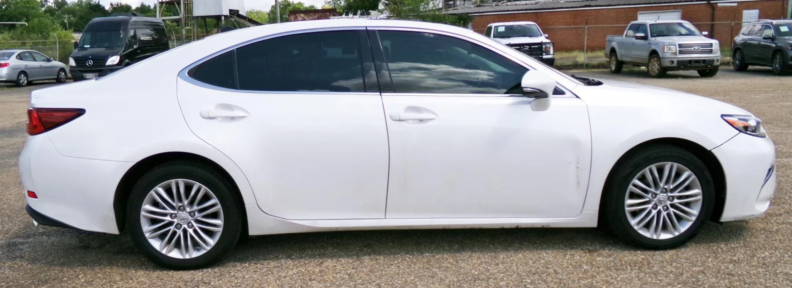 Used 2017 Eminent White Pearl Lexus ES 350 image 7