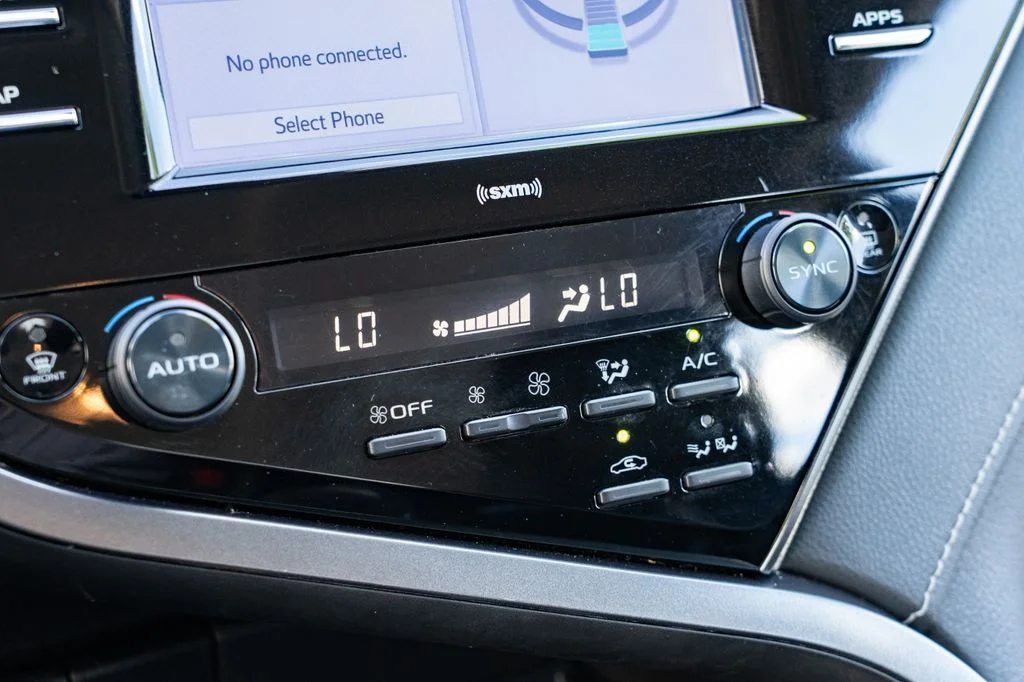 Used 2020 Gray Toyota SE image 18