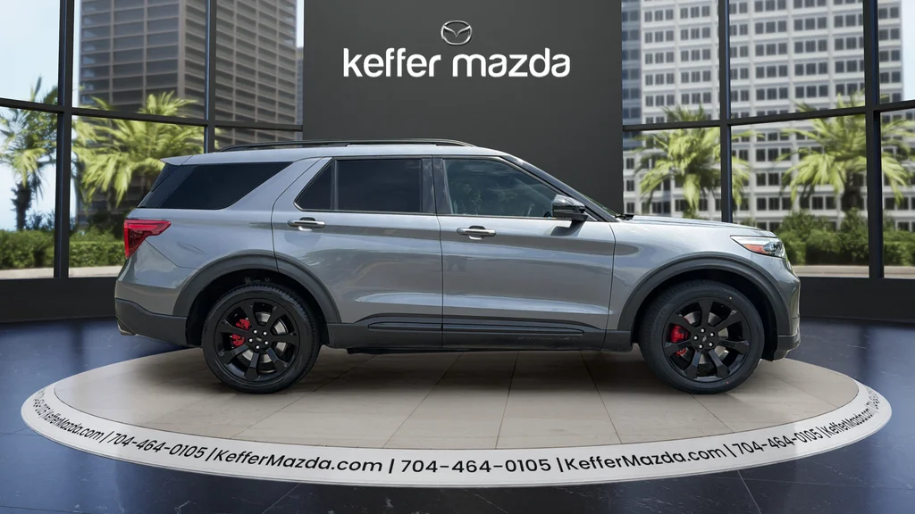 Used 2021 Gray Metallic Ford ST image 8